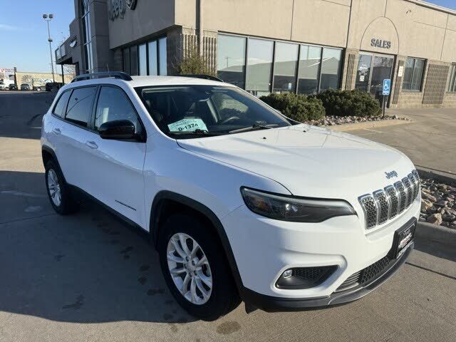 2022 JEEP Cherokee