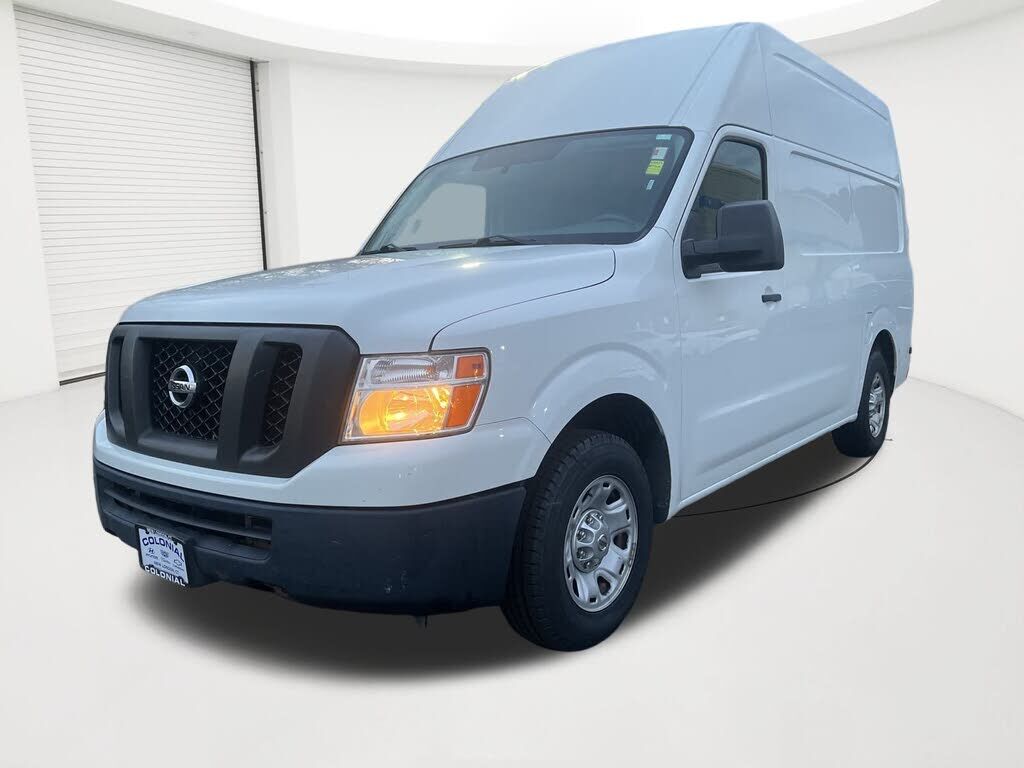 Nissan NV