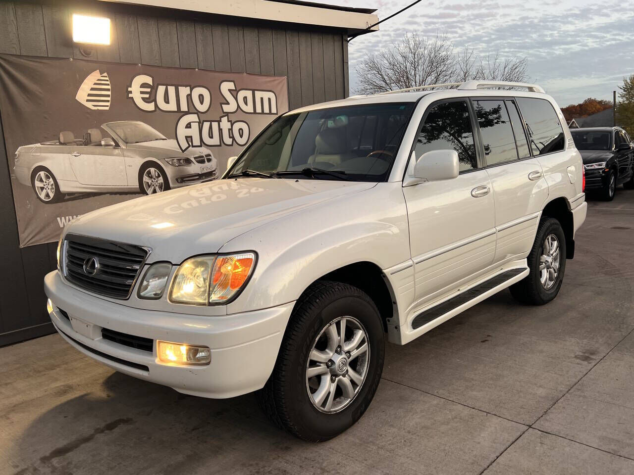Lexus LX