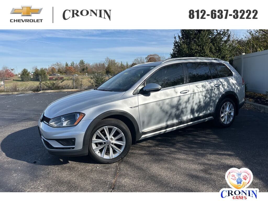 2017 VOLKSWAGEN Golf Alltrack