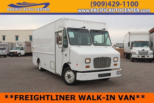 2015 FREIGHTLINER MT 45 Chassis
