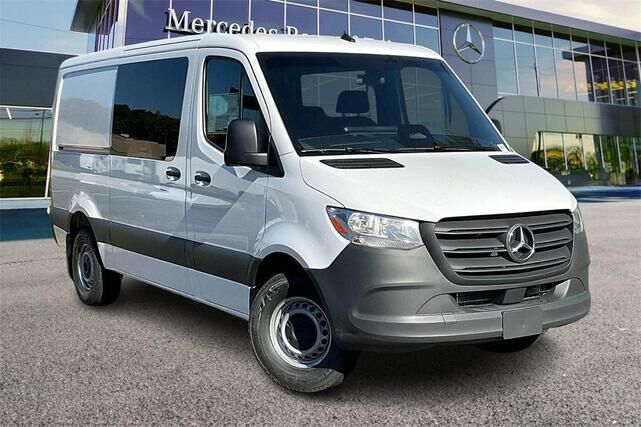 2026 MERCEDES-BENZ Sprinter