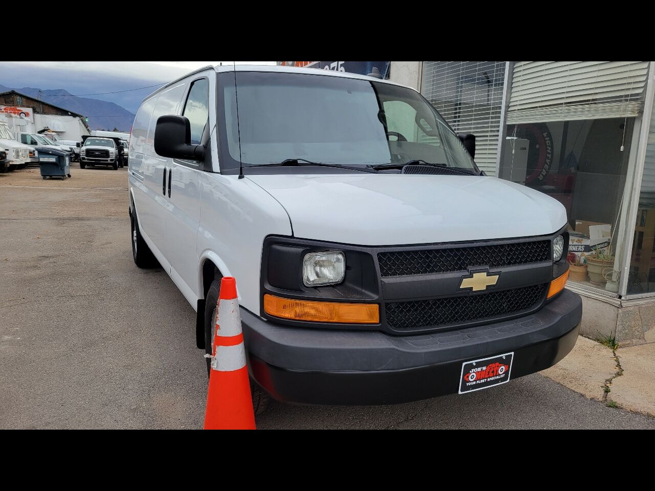 2017 CHEVROLET Express