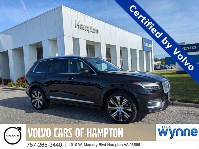 2022 VOLVO XC90