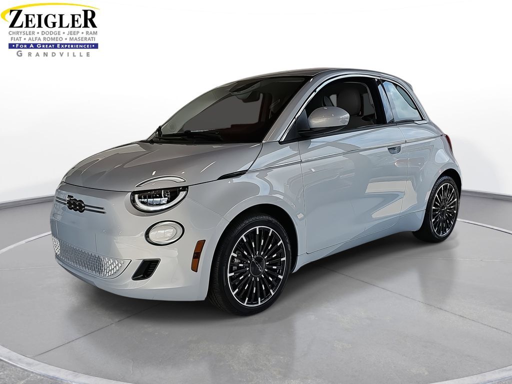2025 FIAT 500e