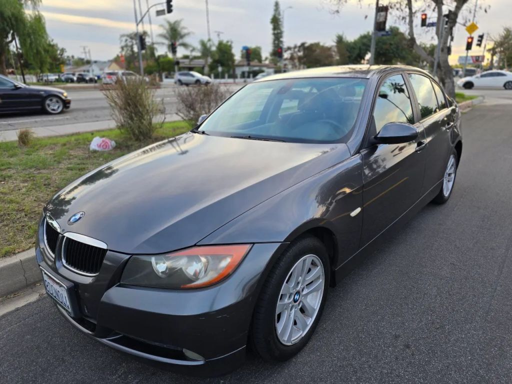 BMW 325i