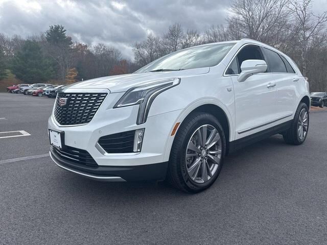 2025 CADILLAC XT5
