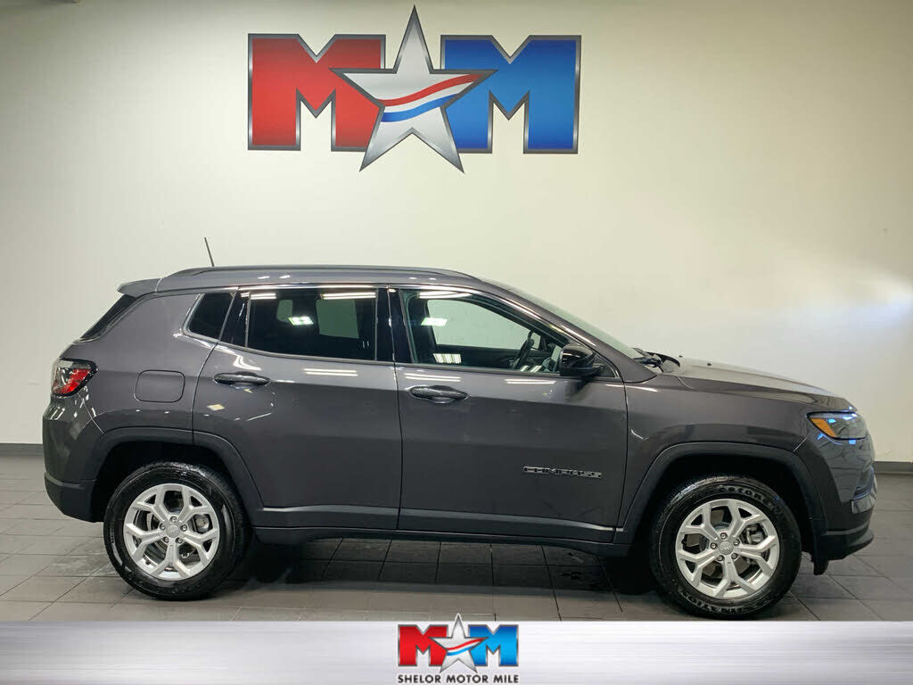 2024 JEEP Compass