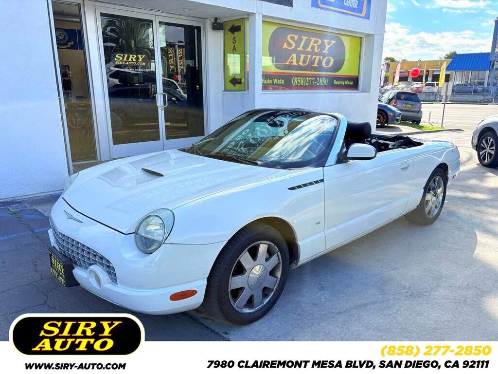 Ford Thunderbird