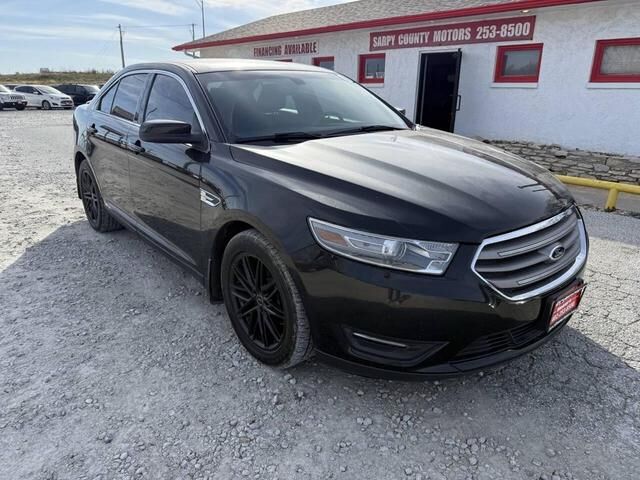 Ford Taurus