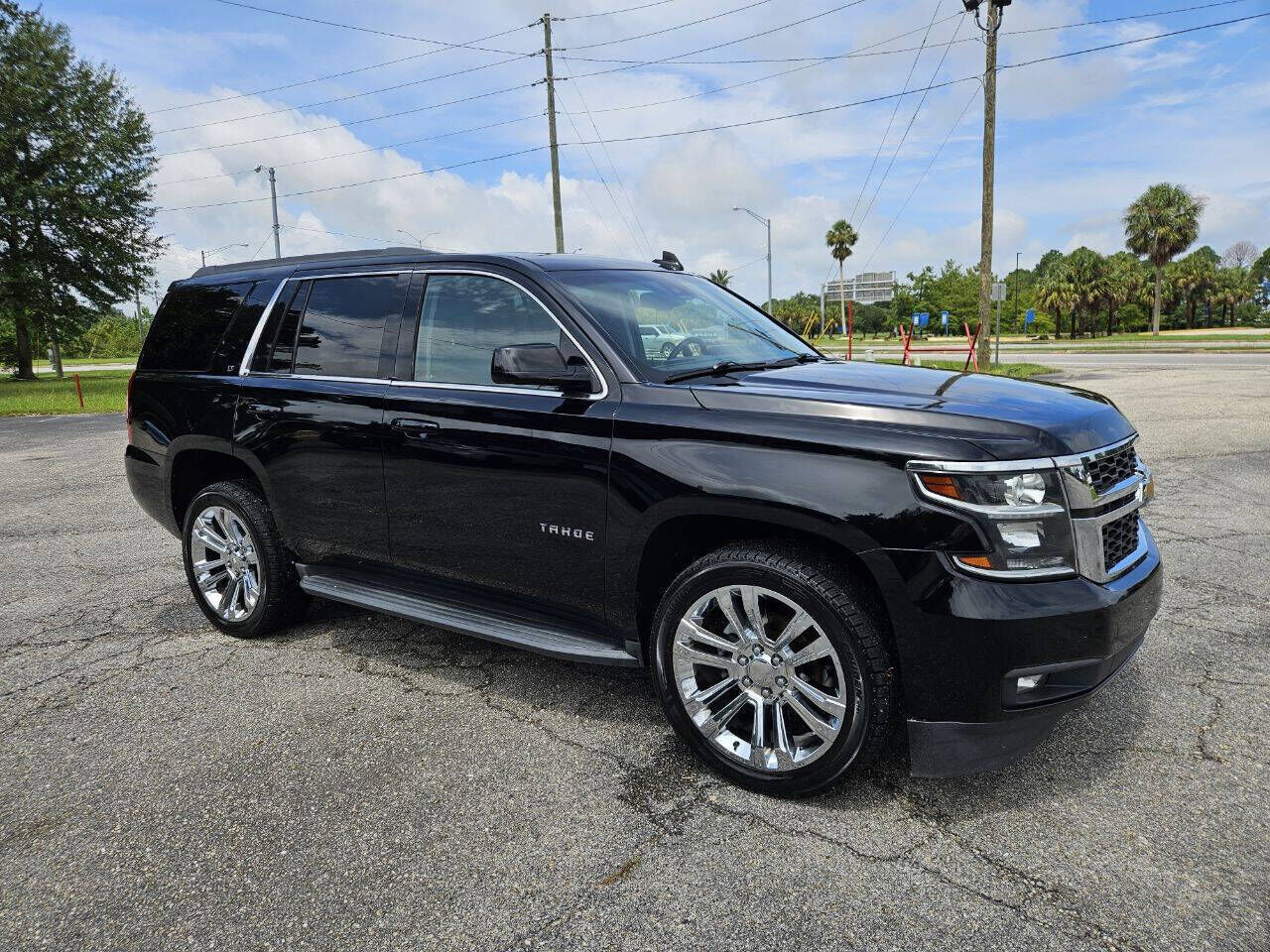 2017 CHEVROLET Tahoe