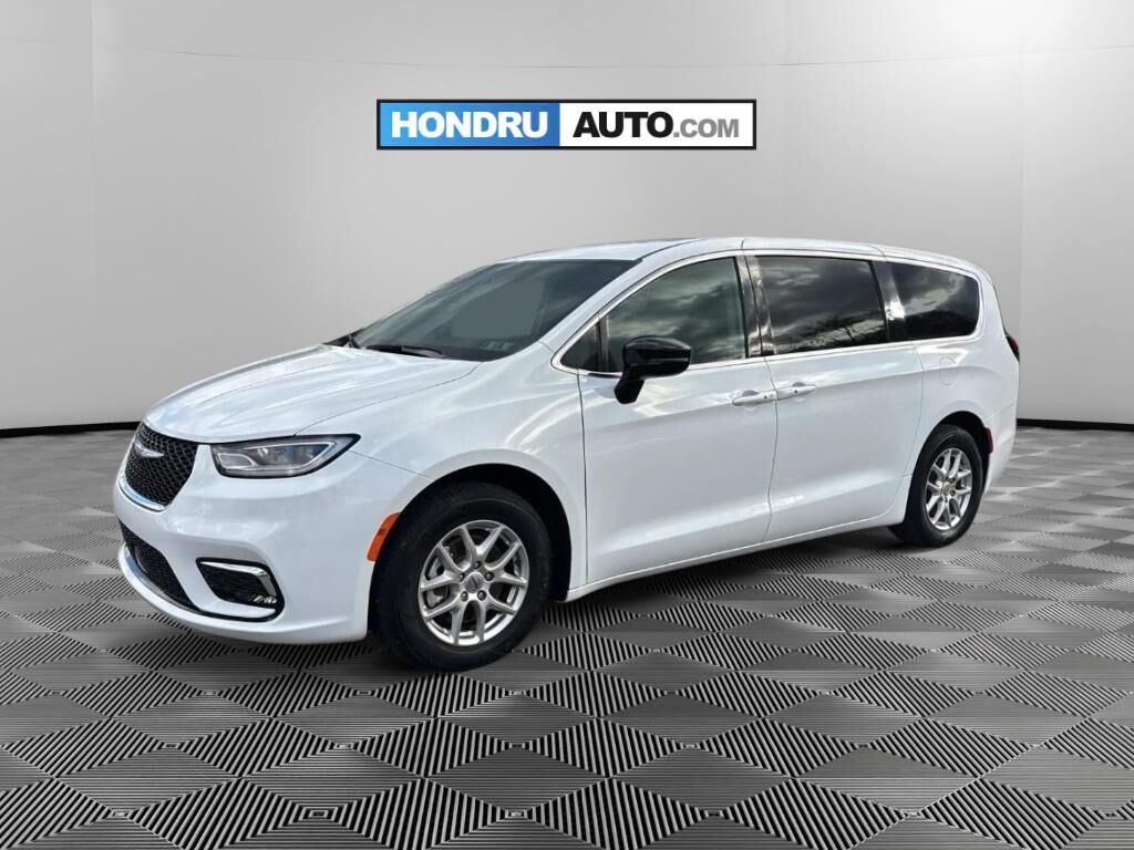 2024 CHRYSLER Pacifica