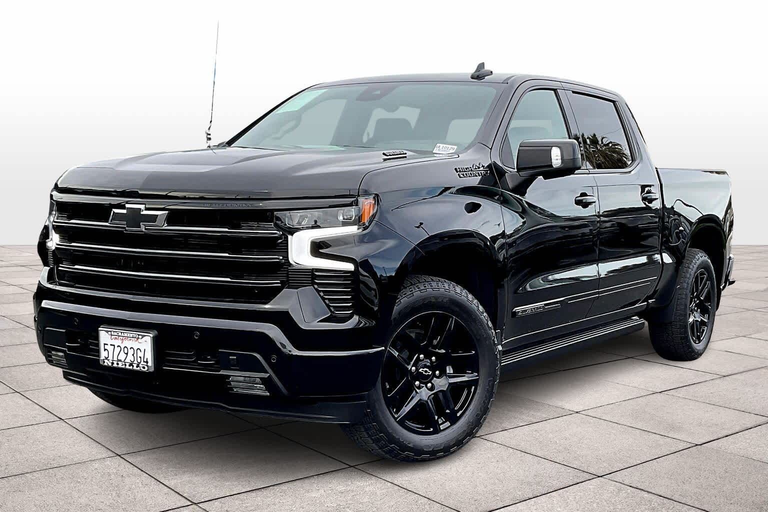 2025 CHEVROLET Silverado