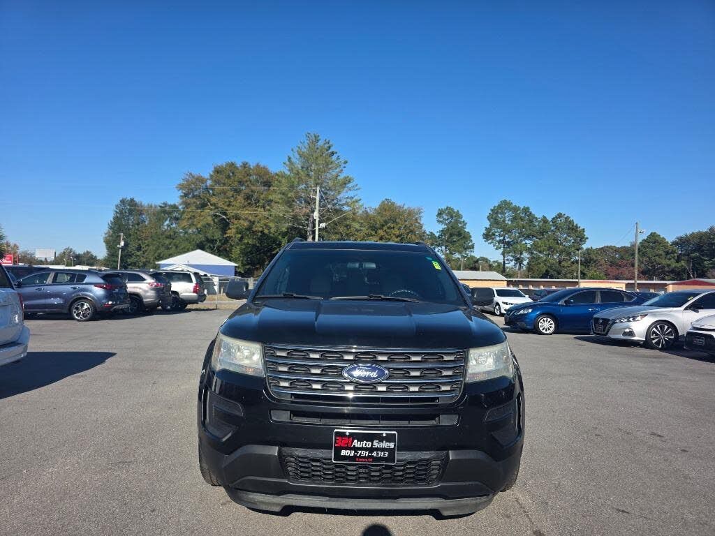 2017 FORD Explorer