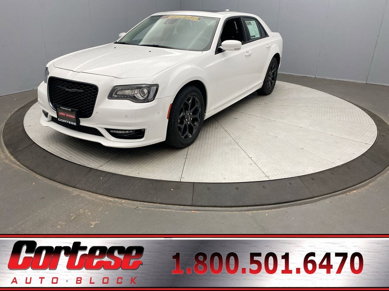 2023 CHRYSLER 300