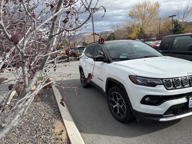 2024 JEEP Compass