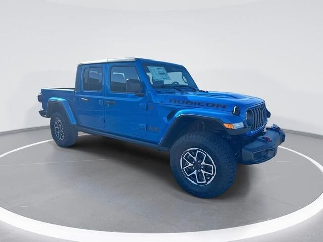 2025 JEEP Gladiator