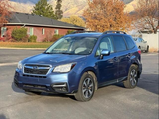 2018 SUBARU Forester