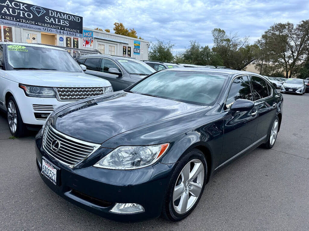 Lexus LS