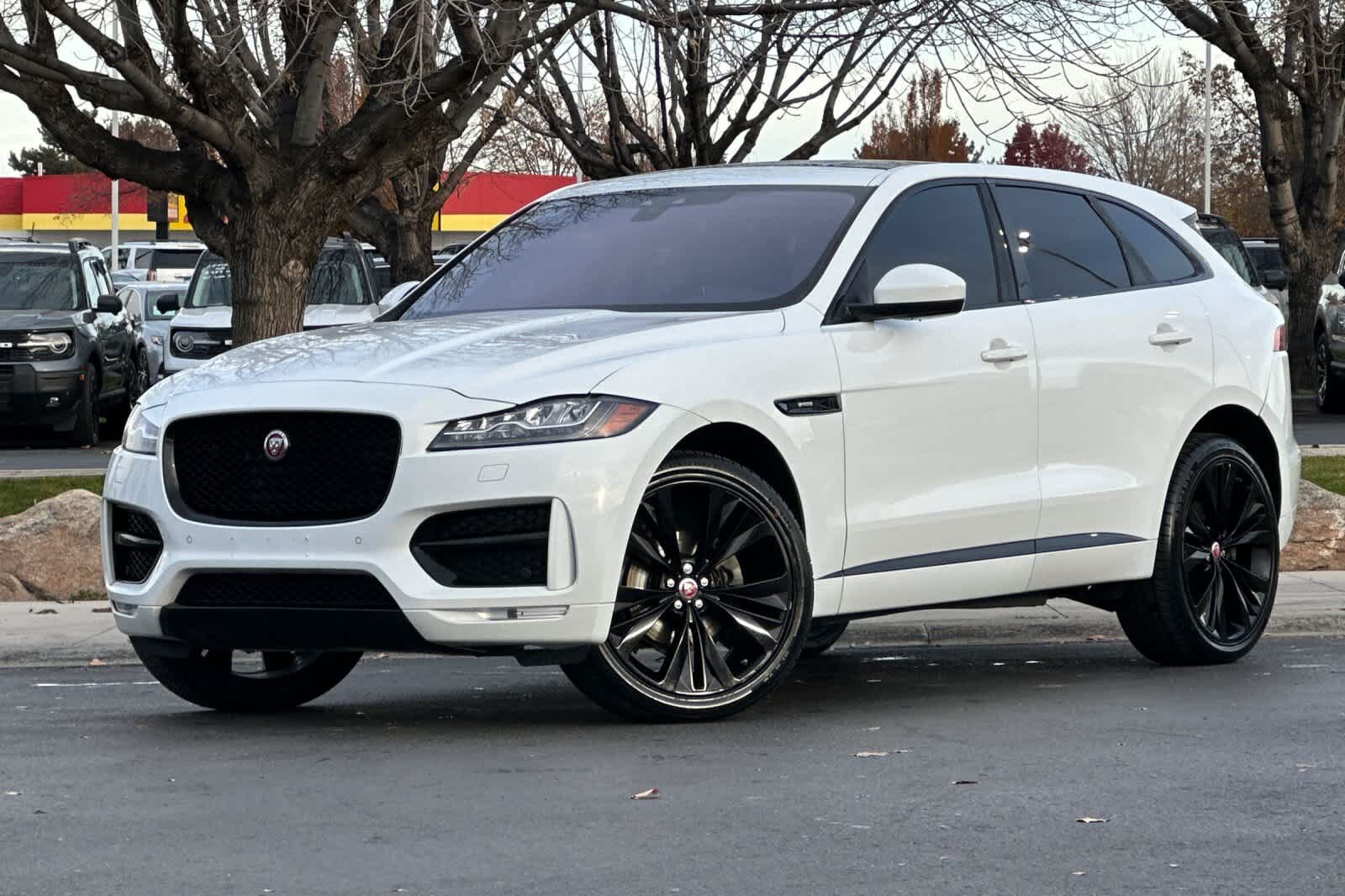 2018 JAGUAR F-Pace