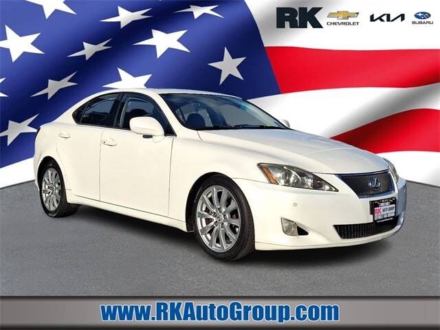 Lexus IS