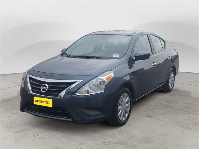 Nissan Versa