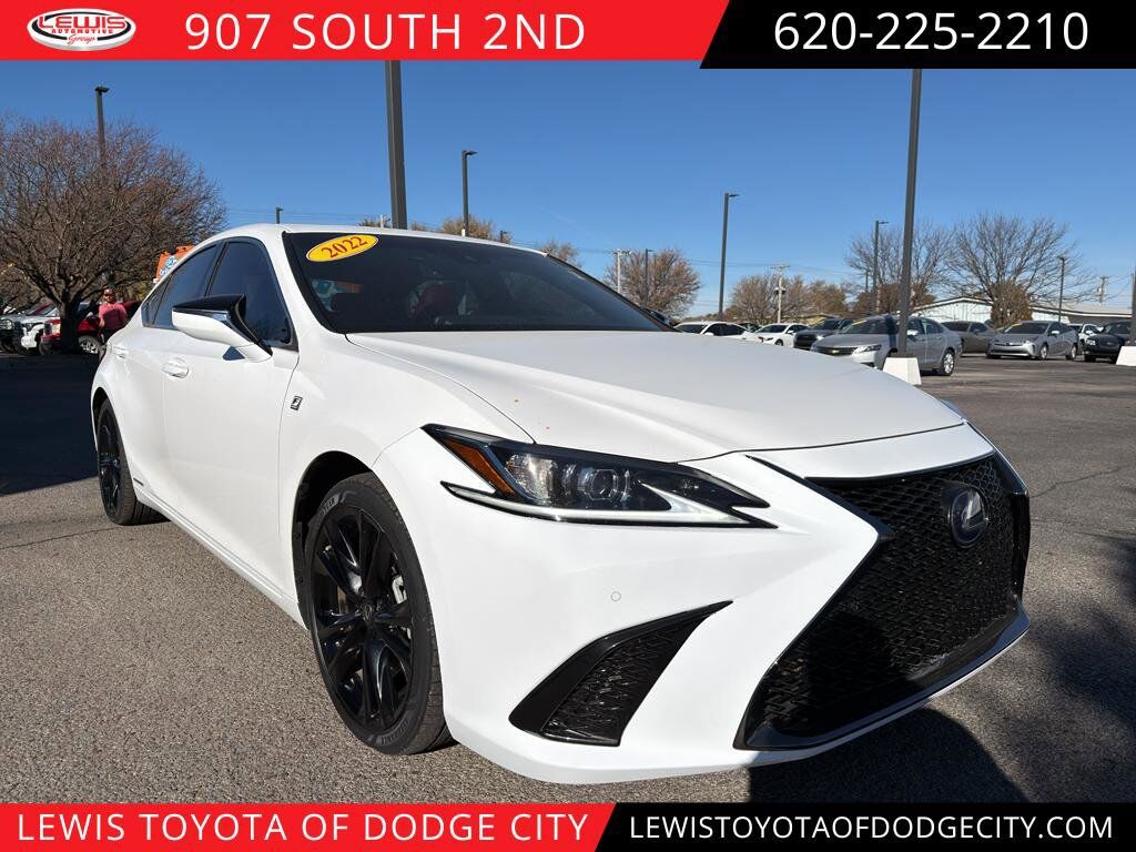 2022 LEXUS ES
