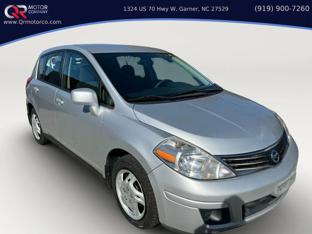 2011 NISSAN Versa