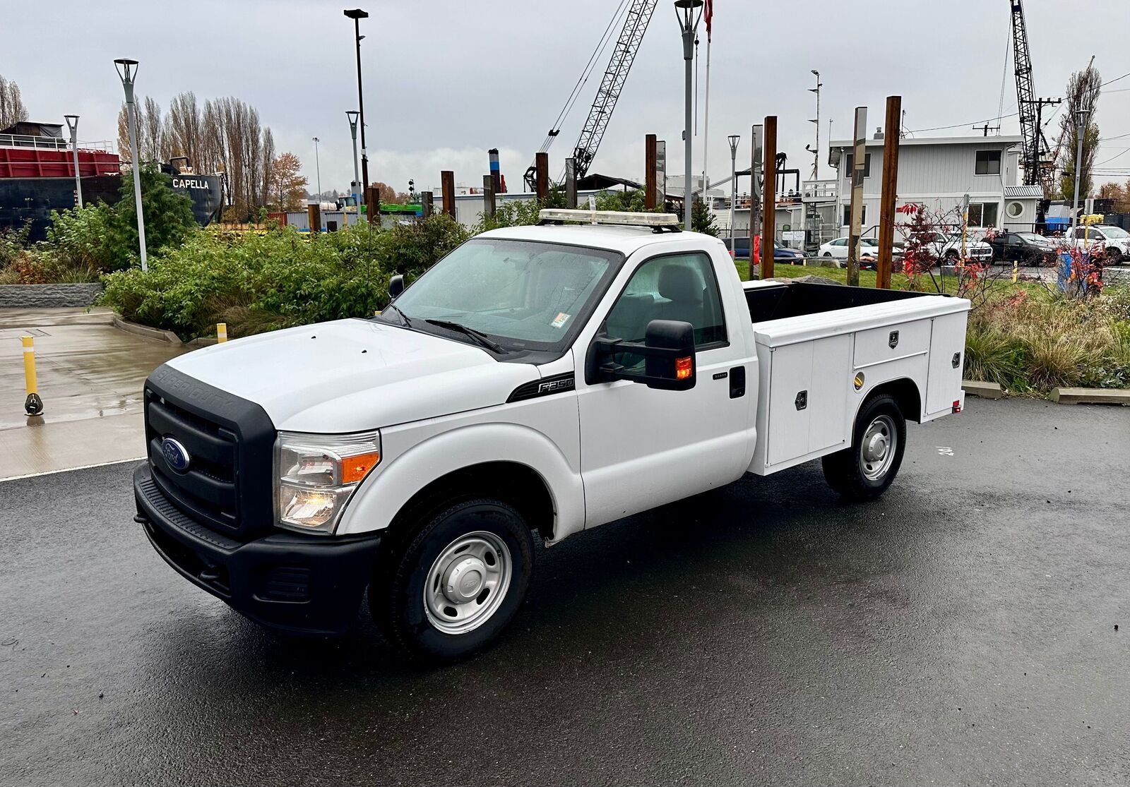 2013 FORD F-350