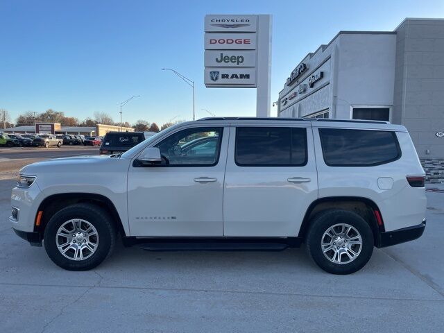 2022 JEEP Wagoneer