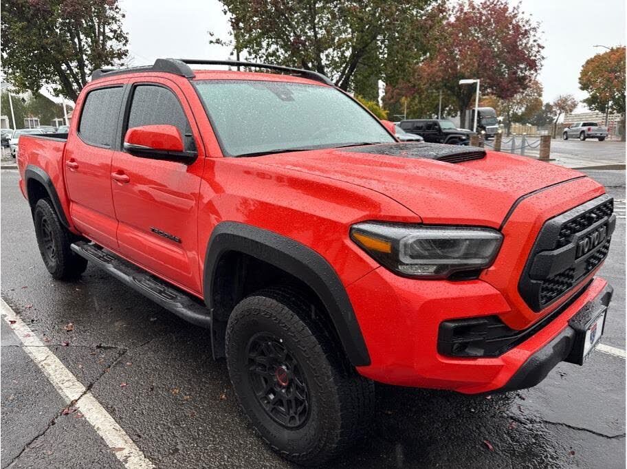 2023 TOYOTA Tacoma