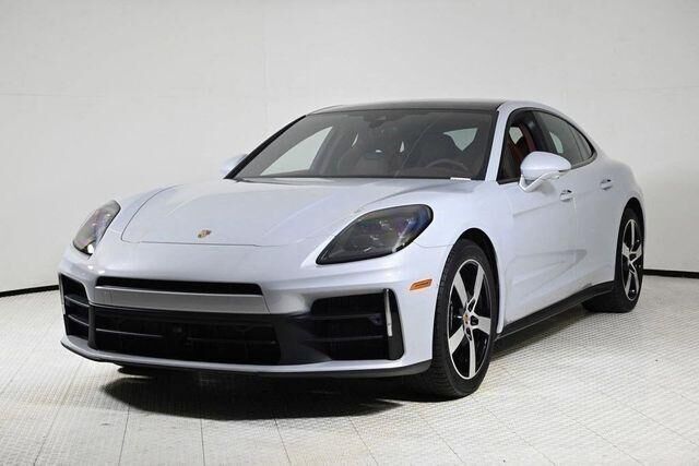 2024 PORSCHE Panamera