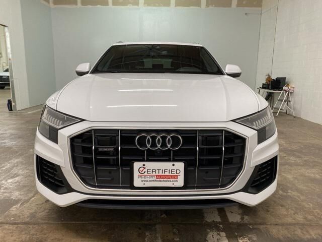 2023 Audi Q8
