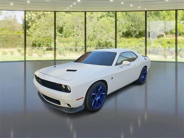 2019 DODGE Challenger