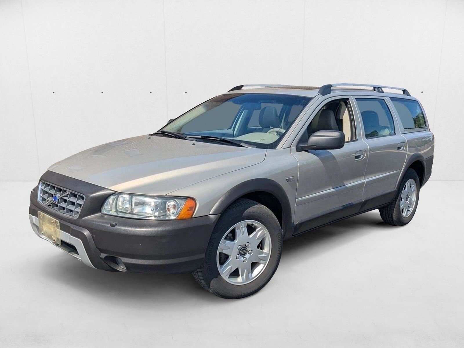 2005 VOLVO XC70