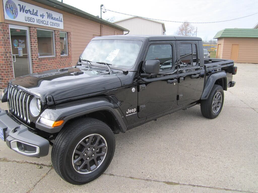 2023 JEEP Gladiator