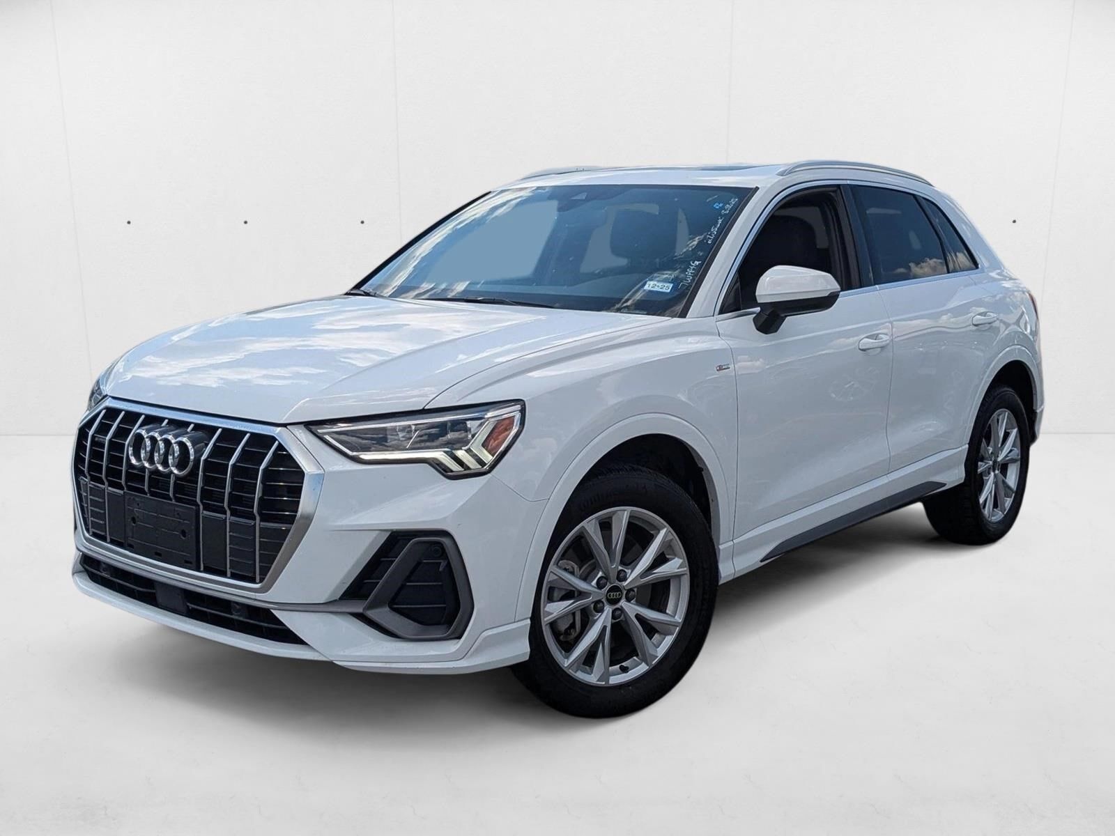 2024 AUDI Q3