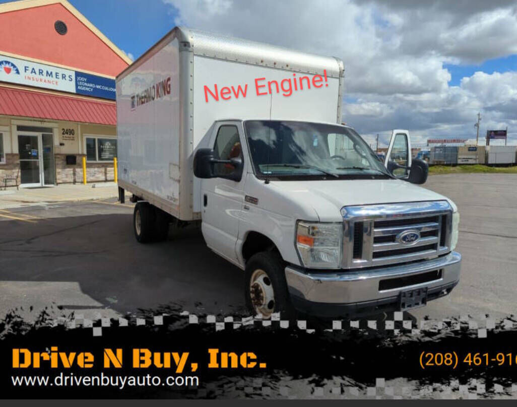 2012 FORD E-350