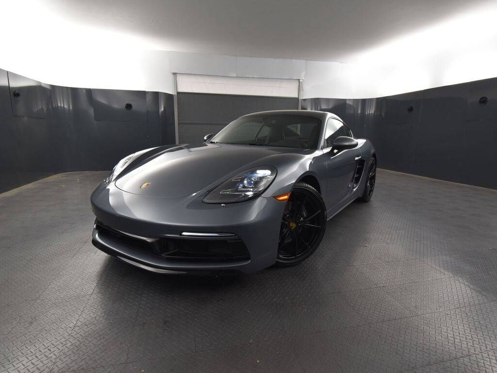 2025 PORSCHE 718