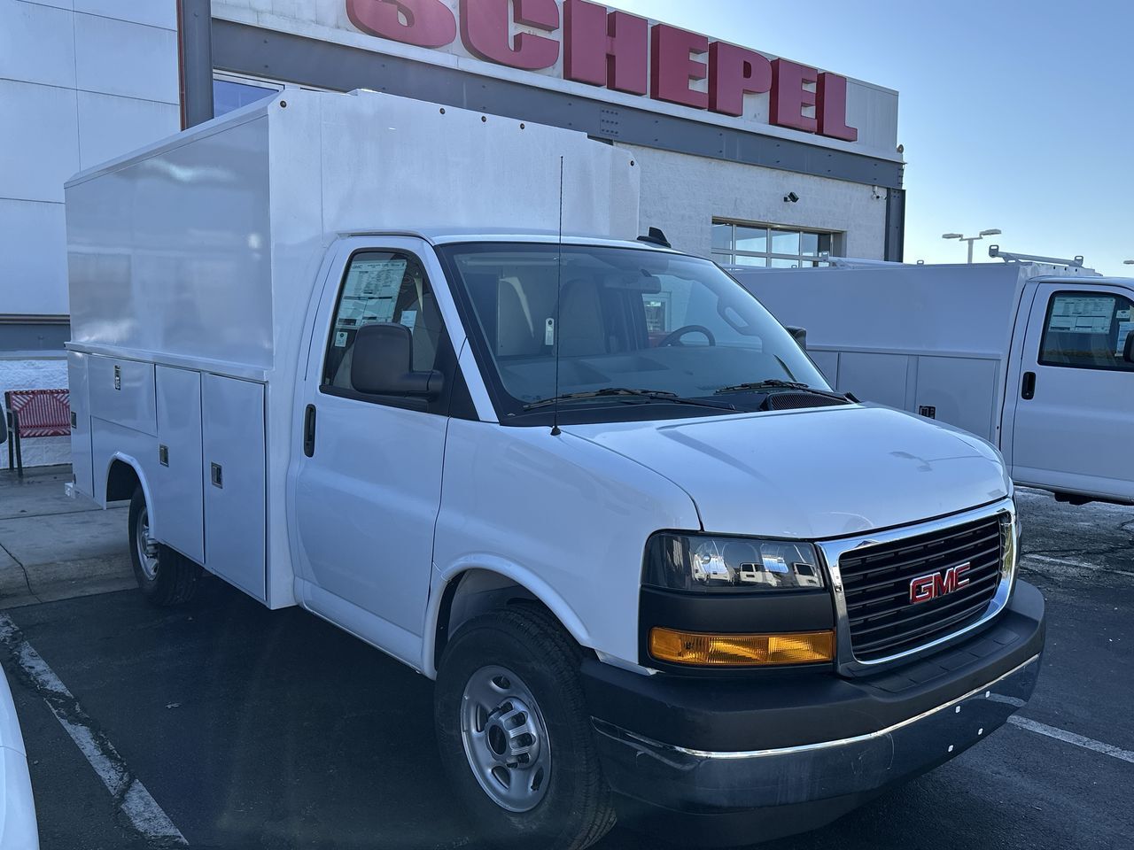 2025 GMC Savana