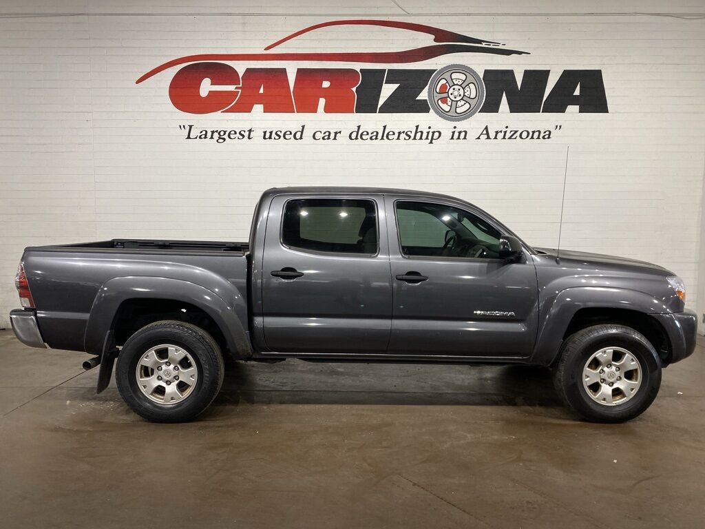 2011 TOYOTA Tacoma
