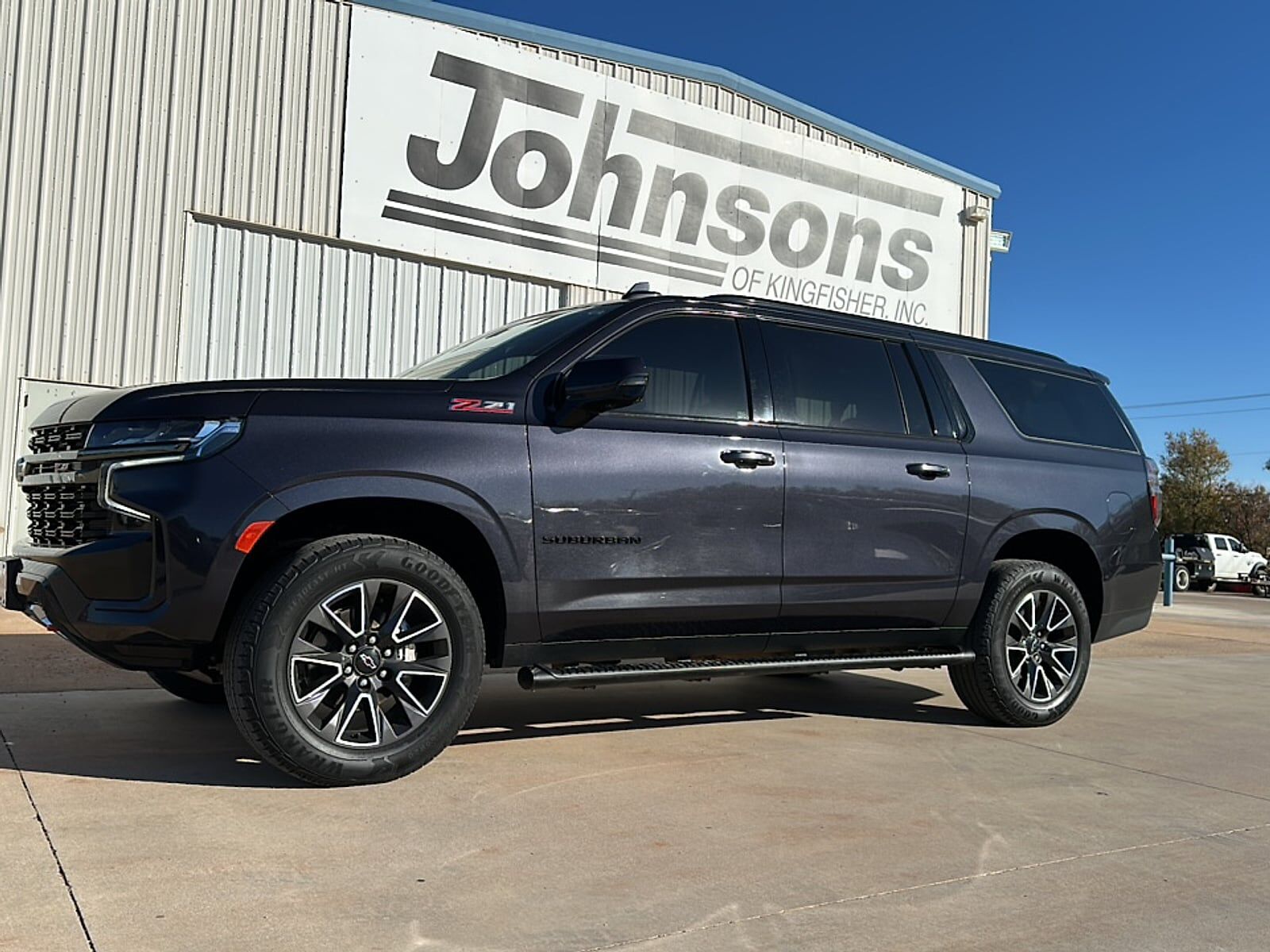 2022 CHEVROLET Suburban