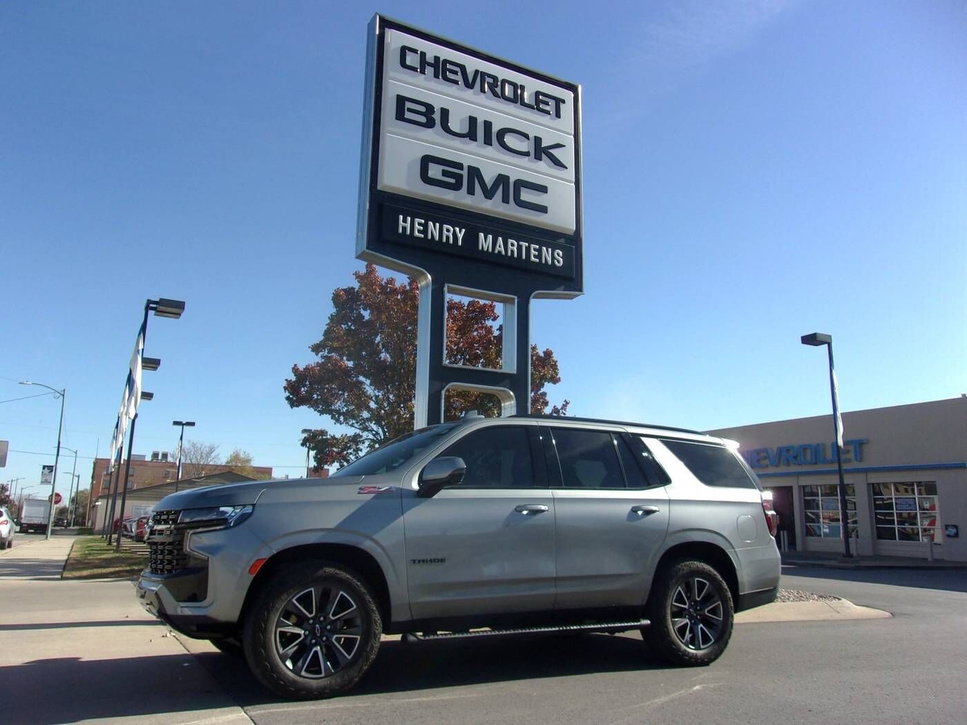 2023 CHEVROLET Tahoe