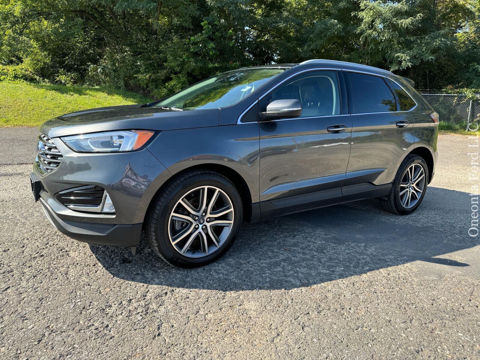 2020 FORD Edge