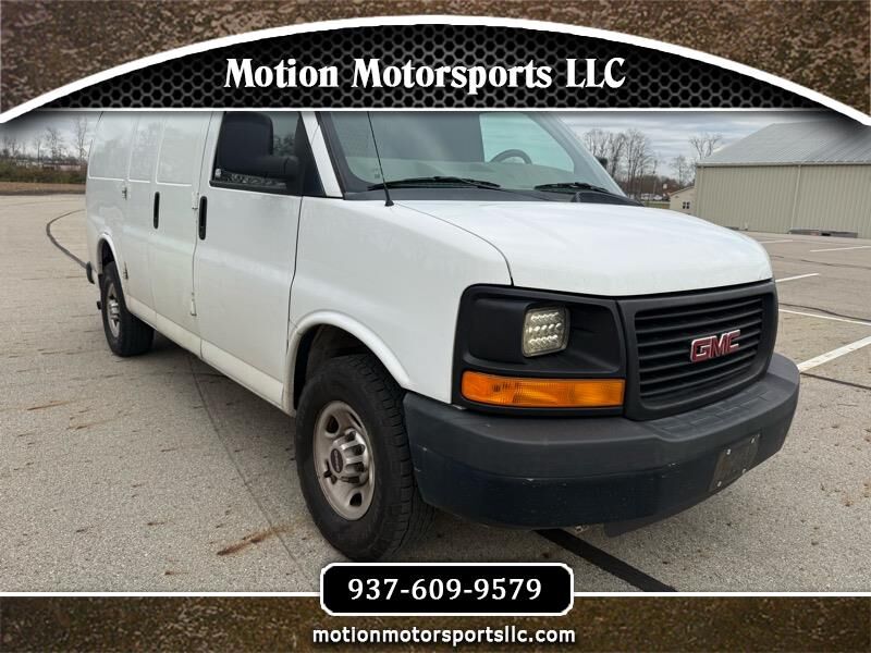 GMC Savana