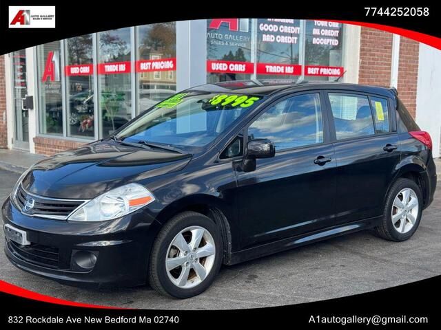 2011 NISSAN Versa