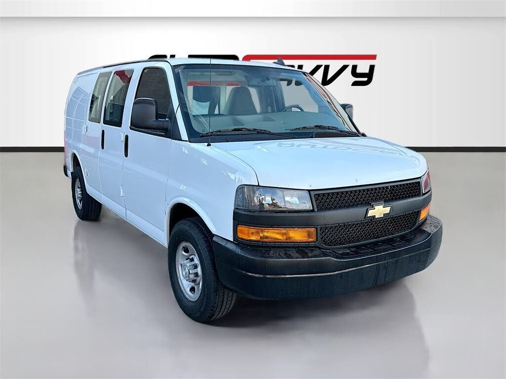 2023 CHEVROLET Express