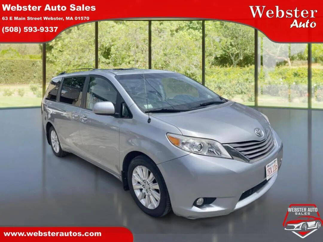2014 TOYOTA Sienna