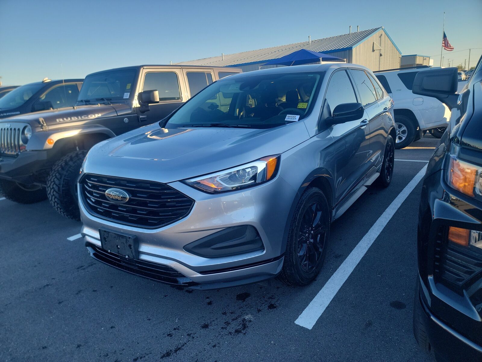 2023 FORD Edge