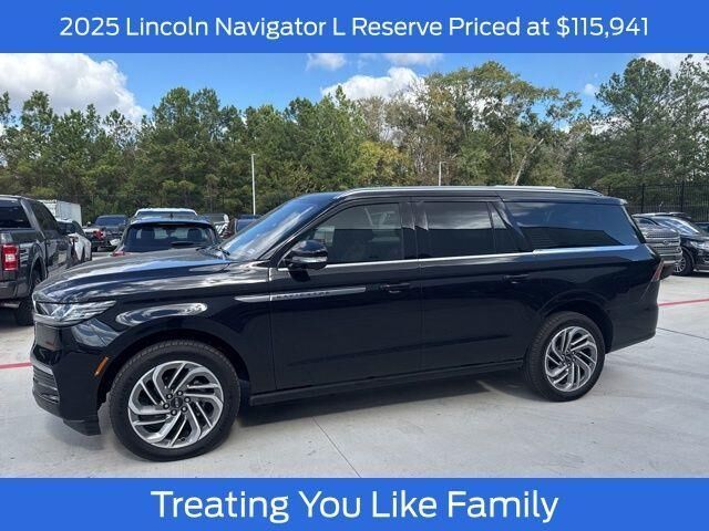 2025 LINCOLN Navigator L